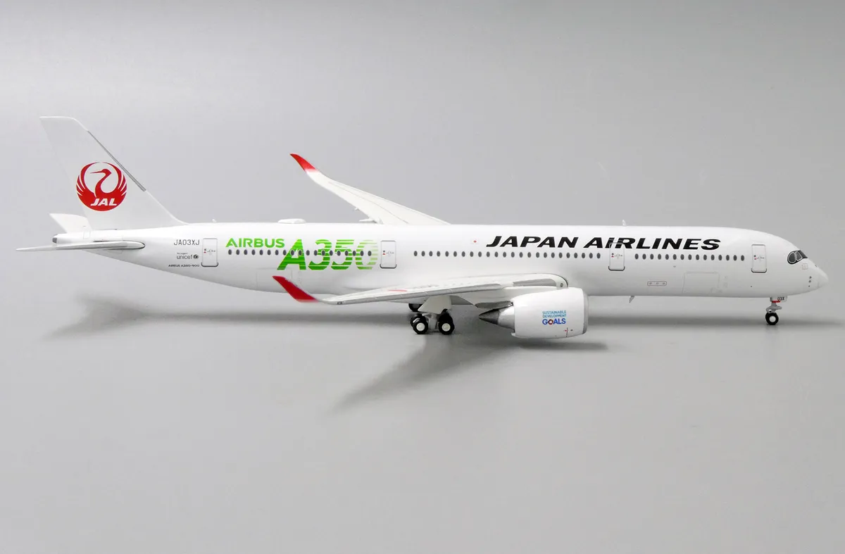 毎日激安特売で 営業中です A350-900 JAL ARASHI 400