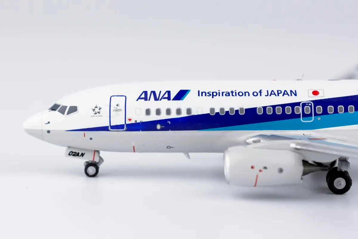 NG Model 1/400 全日空ANA B737-700 JA02AN