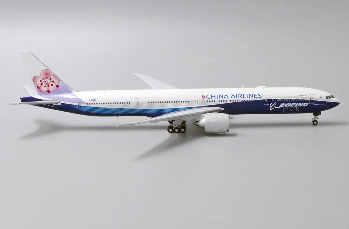 JC Wings 1/400 中華航空China Airlines B777-300ER B-18007 <藍鯨>