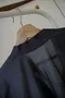 微光澤綁帶立領衫-兩色