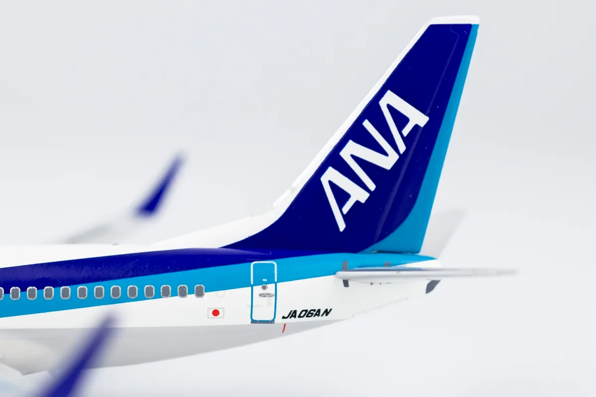 NG Model 1/400 全日空ANA B737-700 JA06AN <全日空B737-700退役>