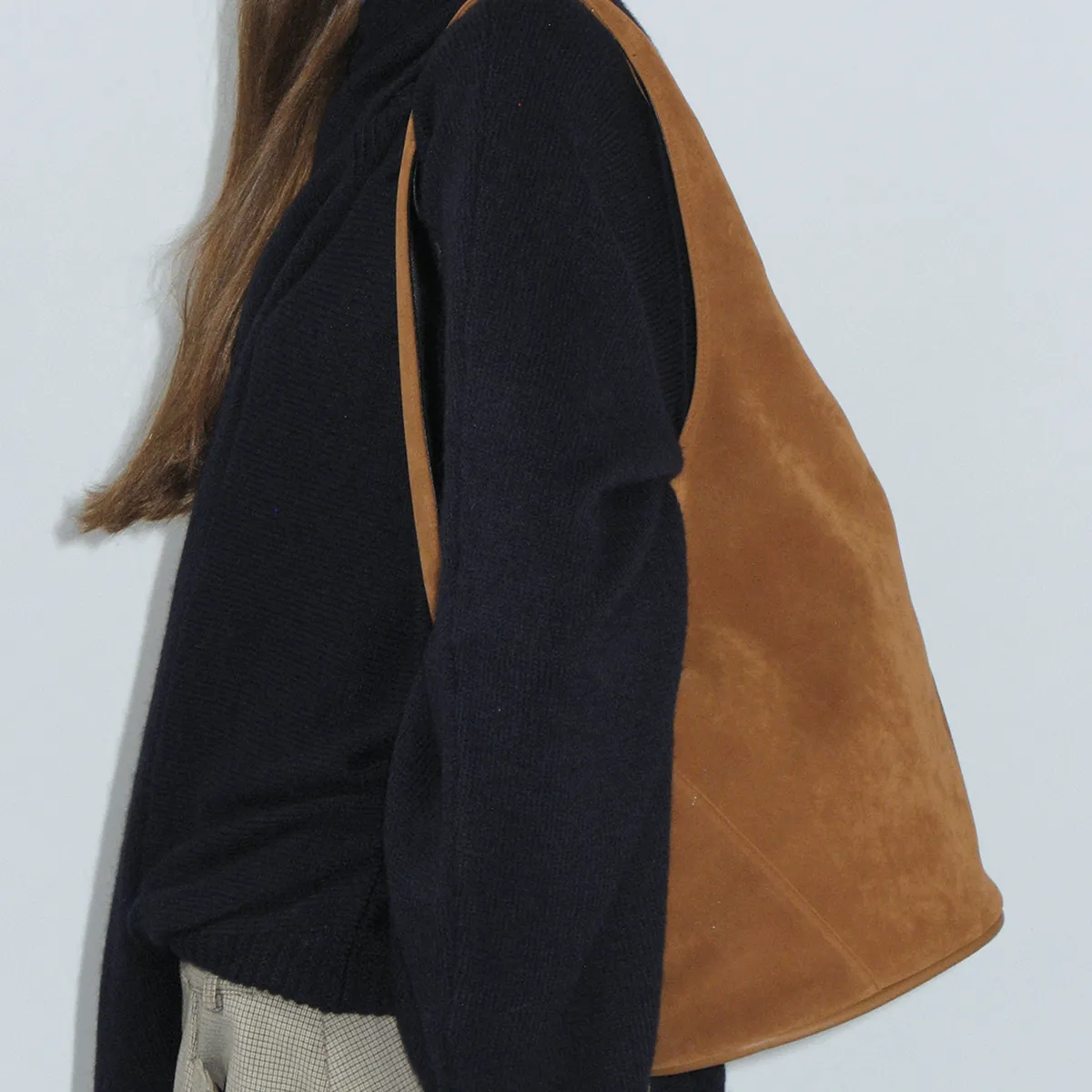 韓國設計師品牌Yeomim－cylinder bag (suede camel)