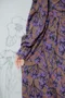 法式復古花葉素描 壓褶收腰洋裝_(2色:紫)