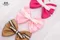 甜點派對蝴蝶結(Dessert Party Bow)｜雙色｜淡粉色｜咖啡色｜米色｜裝飾｜緞帶用途｜髮飾｜婚禮｜春天