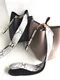 蛇紋背帶質感水桶包(黑&米色) Fashion Bucket Bag