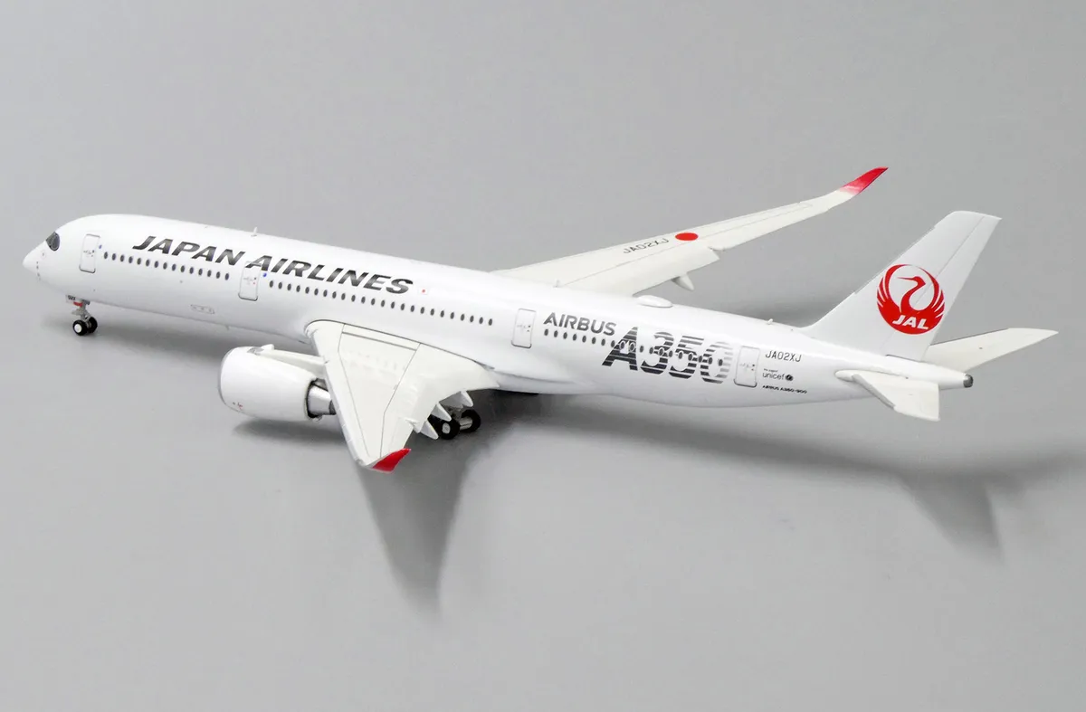 最大2000円引き マラソン期間 @新品@日本航空B787-9 特別塗装1/200
