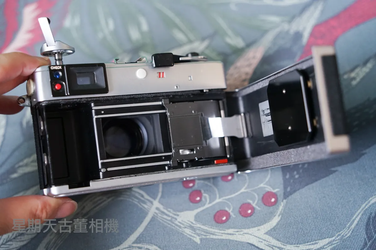 Canon QL17 GIII 40mm F1.7 RF 底片相機七劍