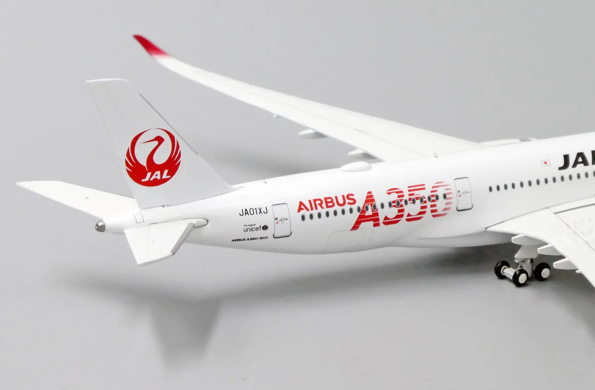 JC Wings 1/400 日本航空JAL A350-900 JA01XJ <紅色>