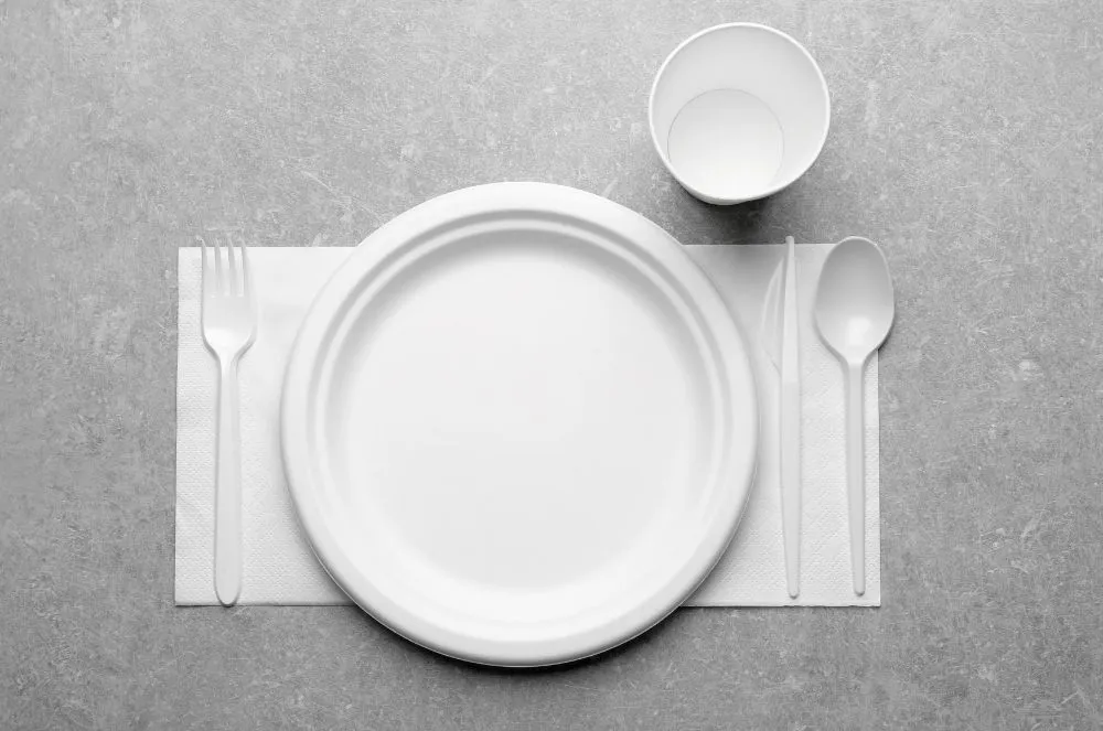 一次性餐具