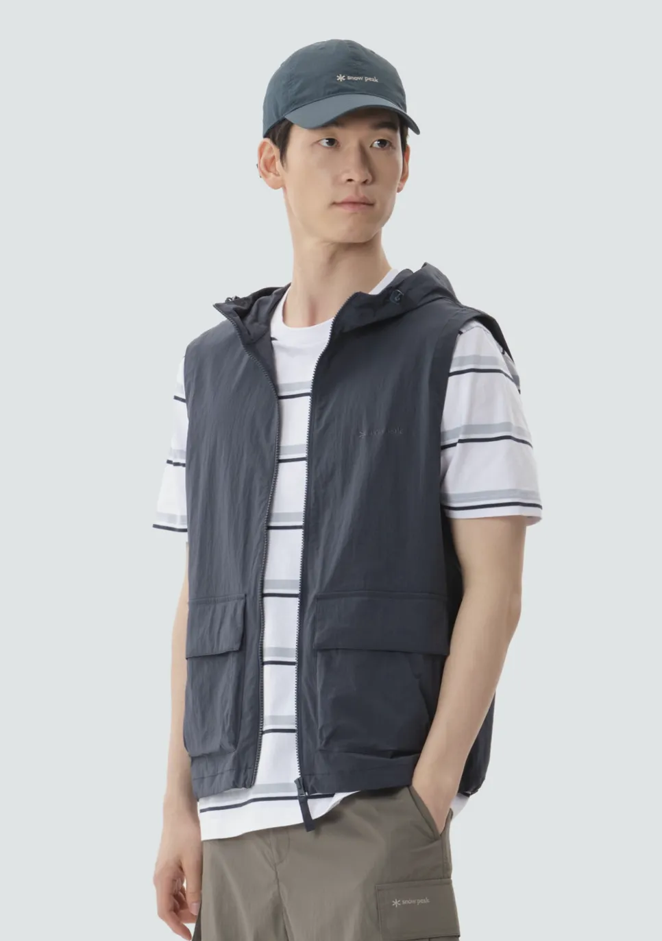 SNOW PEAK Root Men's Hood Vest Root 男款口袋連帽背心S25MMRVE64