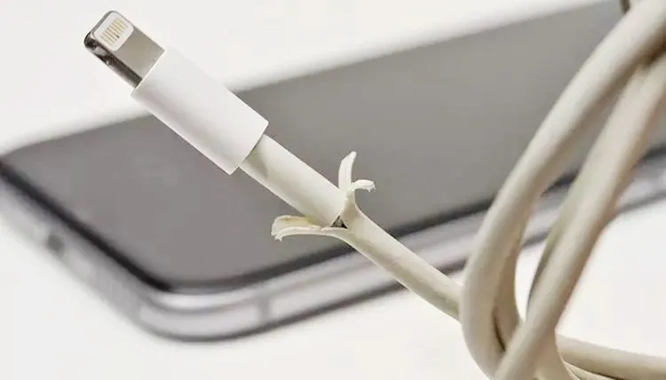 21最新 Iphone充電線裂開怎麼辦 6大方法延長使用壽命