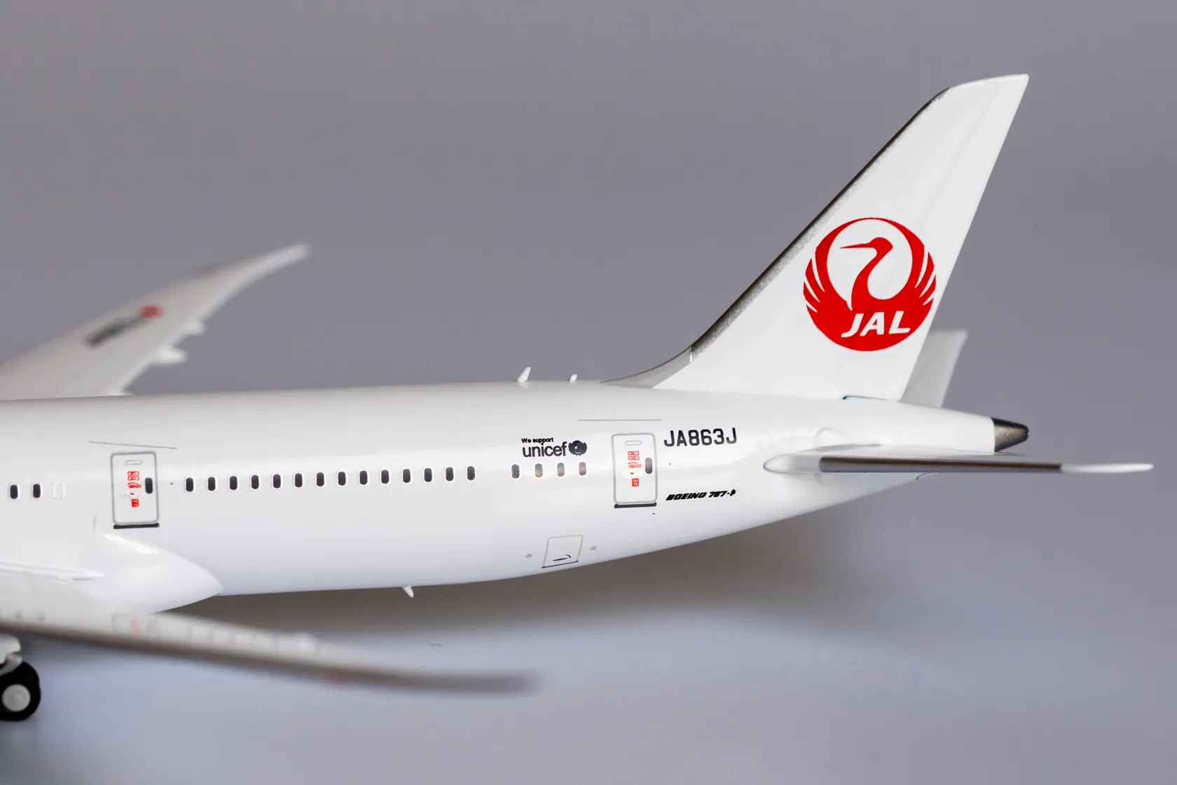 NG Model 1/400 日本航空JAL B787-9 JA863J