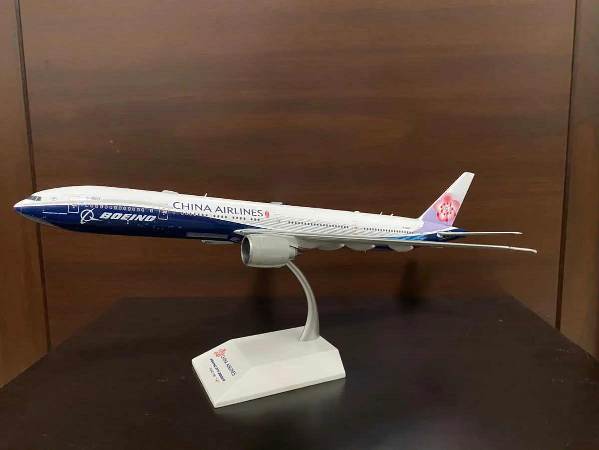 ALBATROS 1/200 中華航空 チャイナエアライン B777-300ER ALBATROSS チャイナエアライン 777-300ER B-18007 1/200