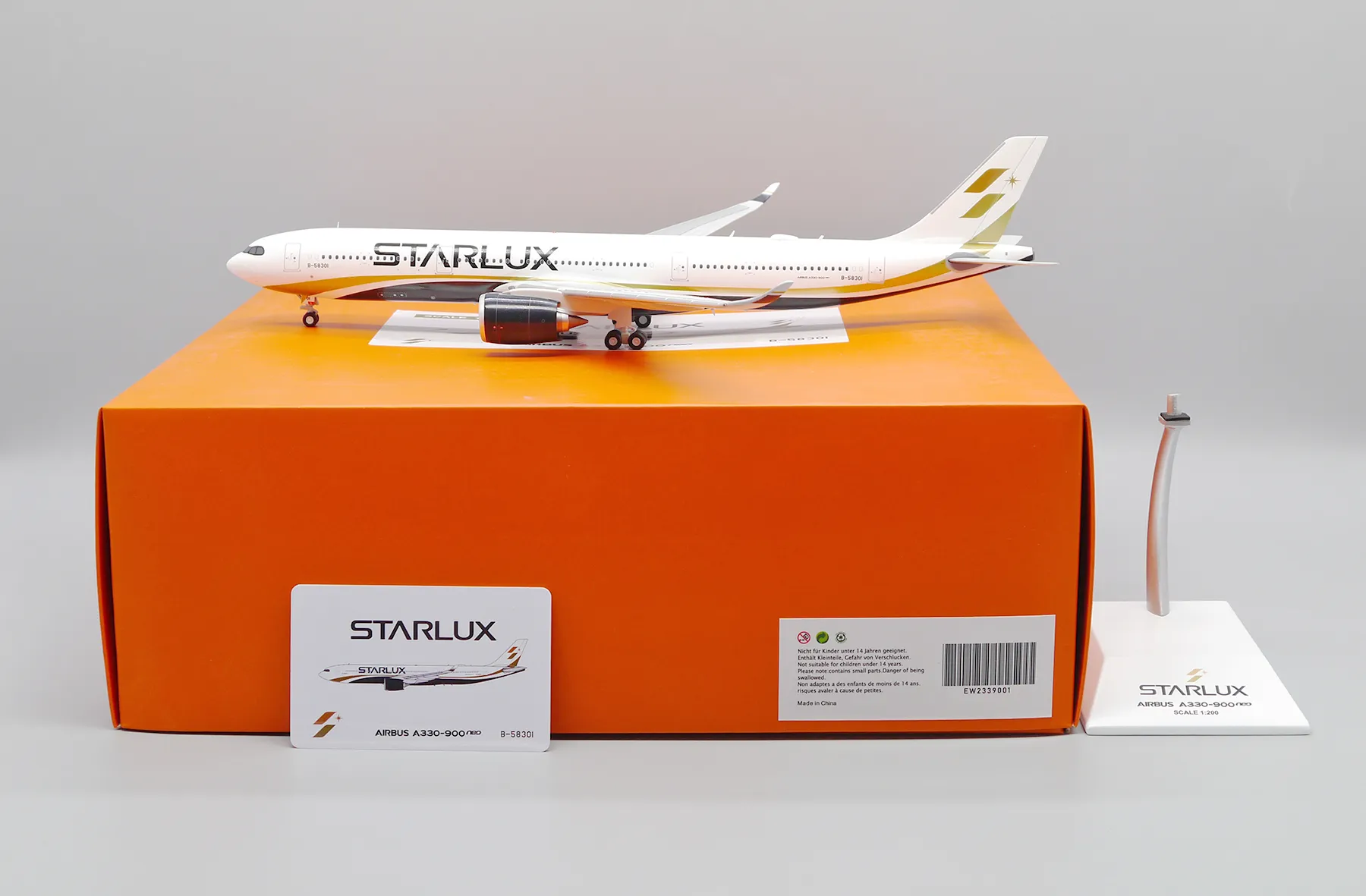 JC Wings 1/200 星宇航空Starlux Airlines A330-900neo B-58301