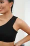 Vitalis 粗單肩 Bra Top | 1色