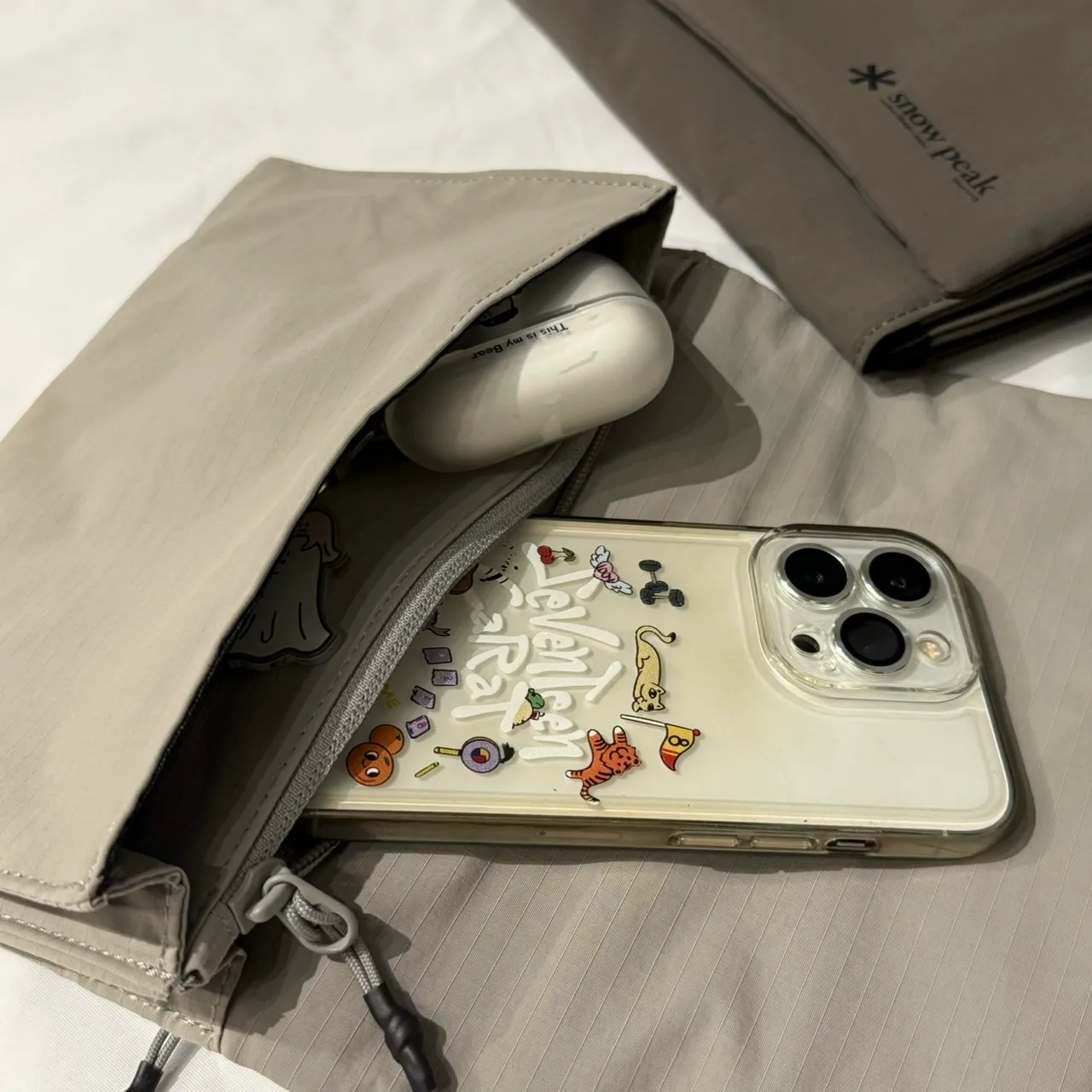 PEAK■Dual-Tech Travel Slim CrossBAG L ■送料込 現貨供應