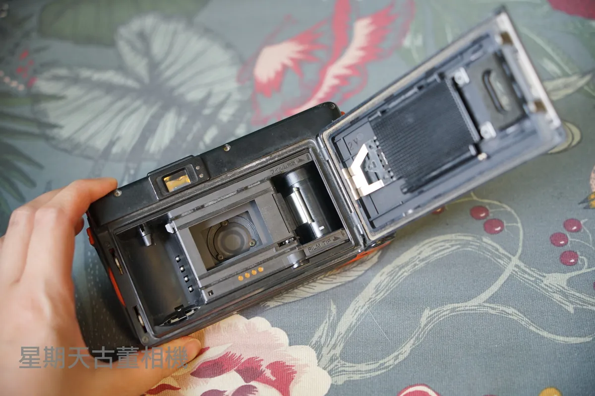 稀有KONICA 現場監督35WB ECO 橘色