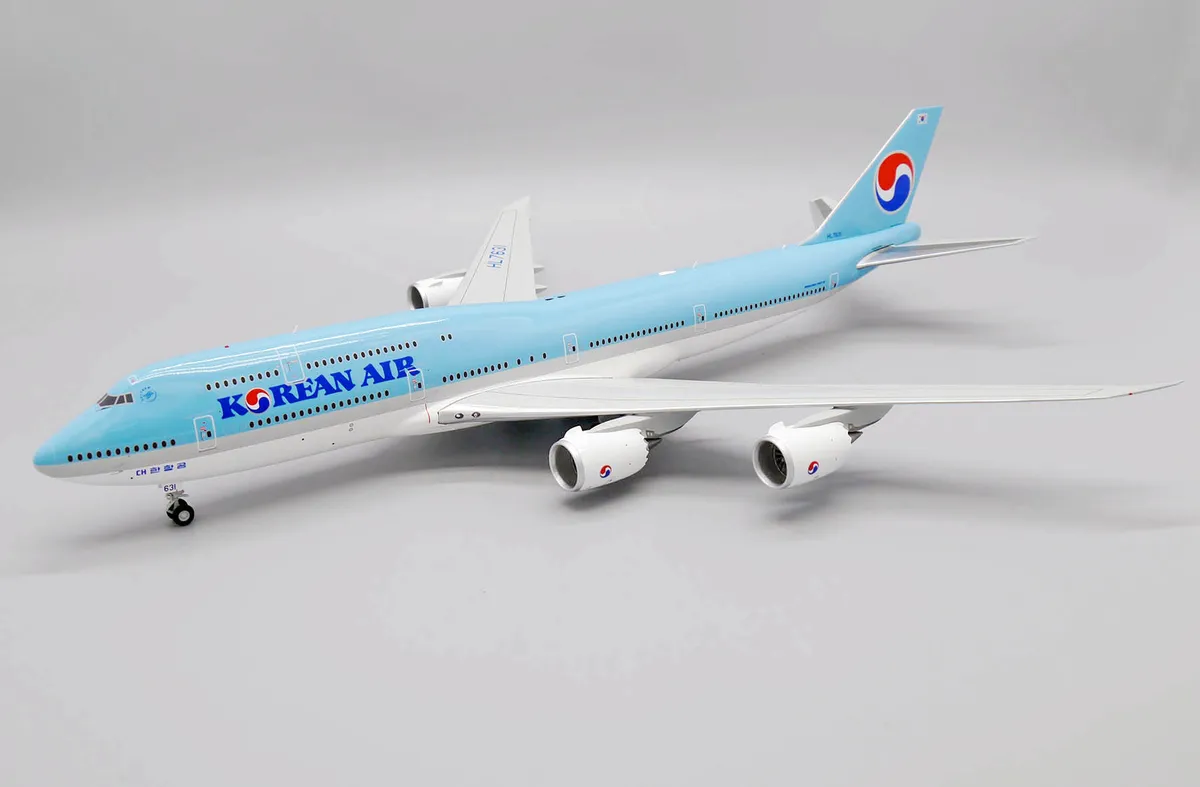 注目ショップ・ブランドのギフト ボーイング747-400 大韓航空 1/100スケール 航空機・ヘリコプター
