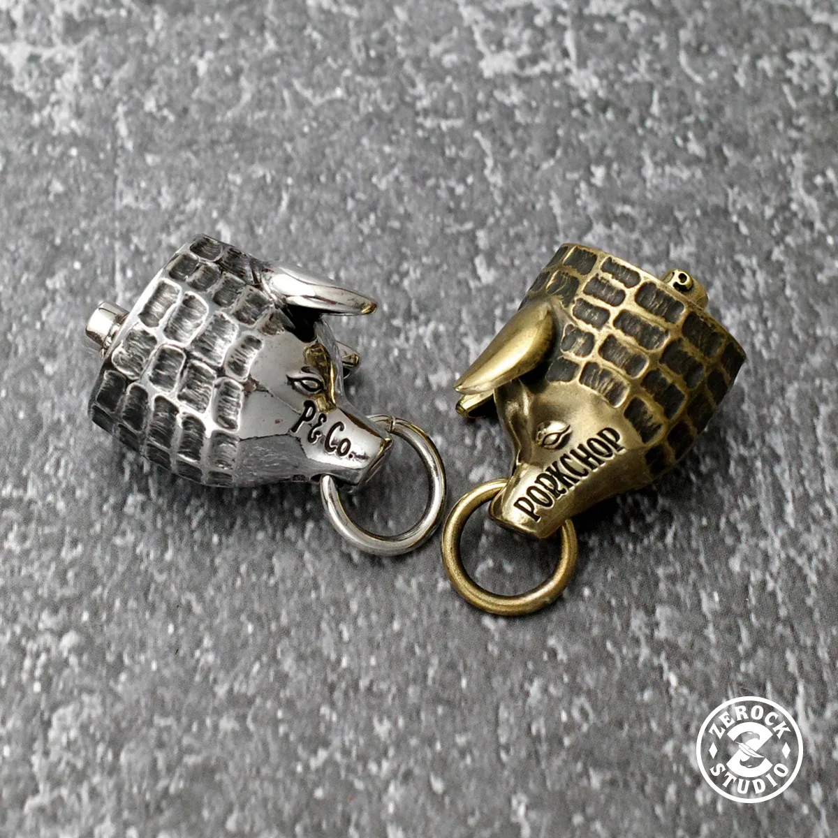 PEANUTS & Co. × PORKCHOPシルバーキーホルダー PEANUTS & Co. × PORKCHOPシルバーキーホルダー（4年保証』 楽天