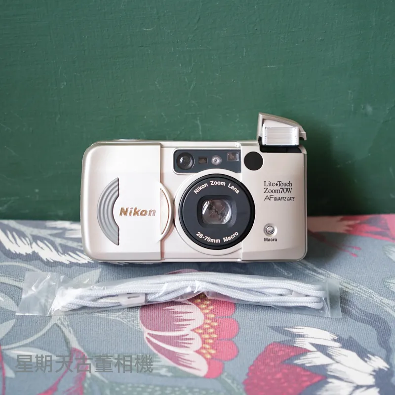 ⌘完動品！ 作例、電池付！ Nikon LiteTouch ZOOM 70Ws⌘ ⌘完動品！ 作例、電池付！ Nikon LiteTouch ZOOM 70Ws⌘ ⌘完動品！