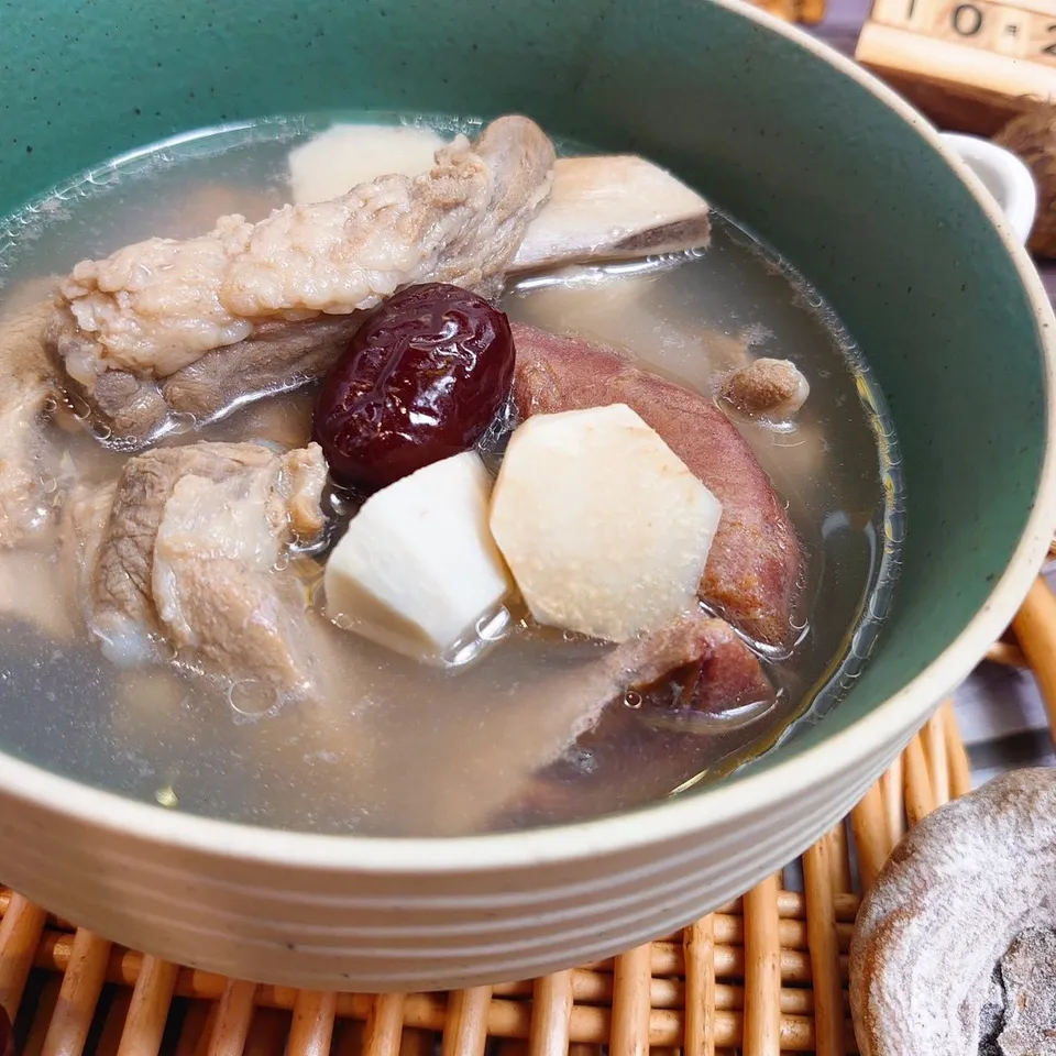 柿霜小芋排骨湯 搭伙伴