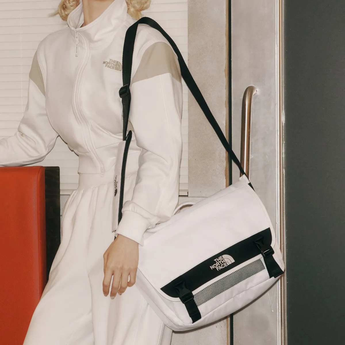 THE NORTH FACE MESSENGER BAG M 中號郵差包NN2PQ01