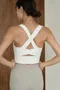 Grace in Motion 寬肩帶交叉 Bra Top | 3色