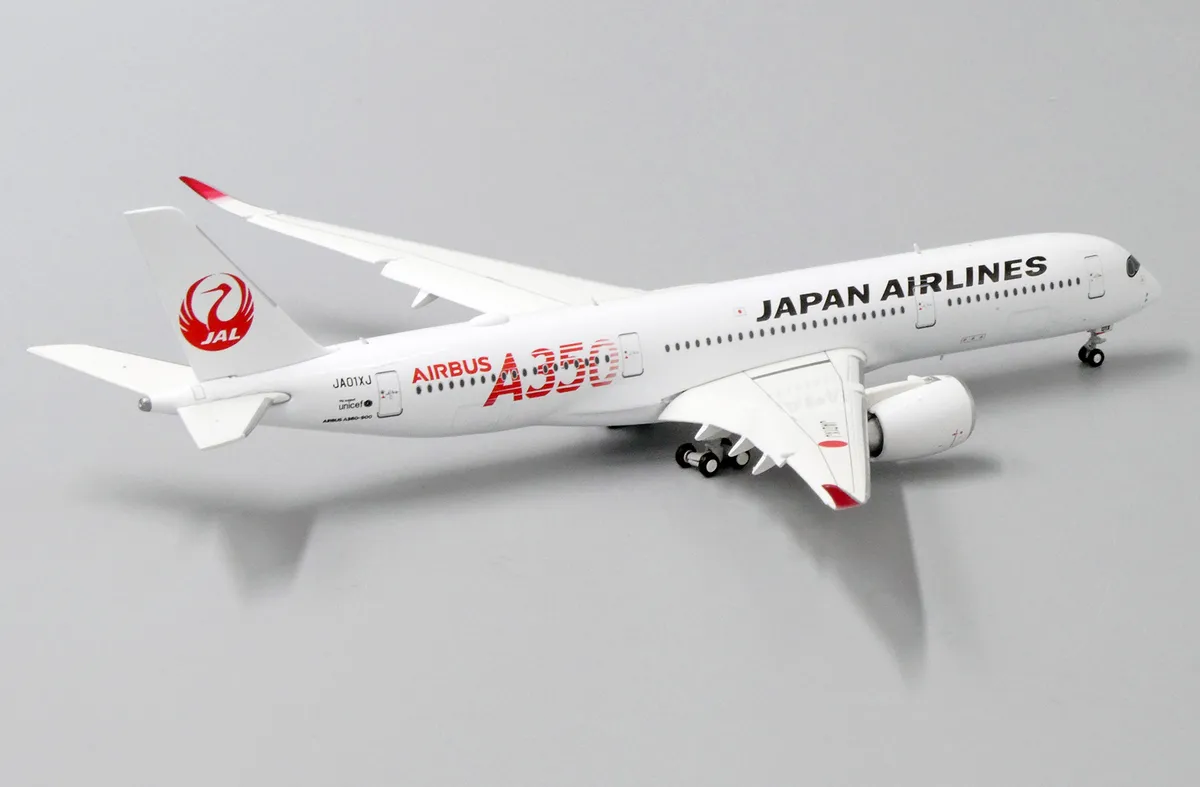 JC Wings 1/400 日本航空JAL A350-900 JA01XJ <紅色>