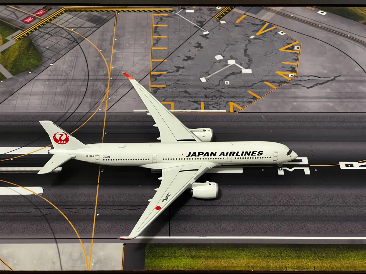 瑕疵機出清508］NG Model 1/400 日本航空JAL A350-900 JA10XJ