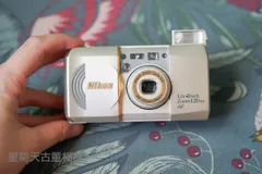 NIKON Lite Touch zoom 120ED QD PANORAMA 底片傻瓜相機