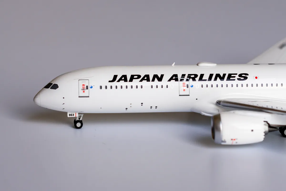 NG Model 1/400 日本航空JAL B787-9 JA863J