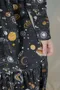 宇宙小行星 Ｖ領排釦點綴雪紡洋裝