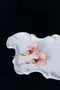 COR-DATE｜粉色花語｜懸浮之花耳環