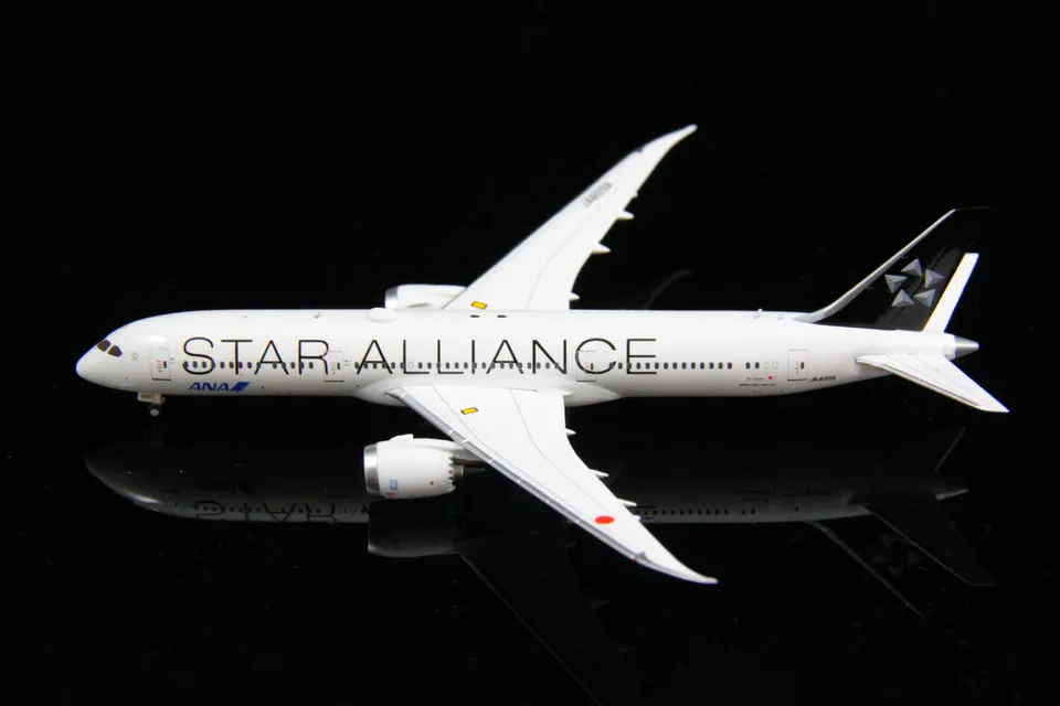 JC Wings 1/400 全日空ANA B787-9 JA899A <星空聯盟>