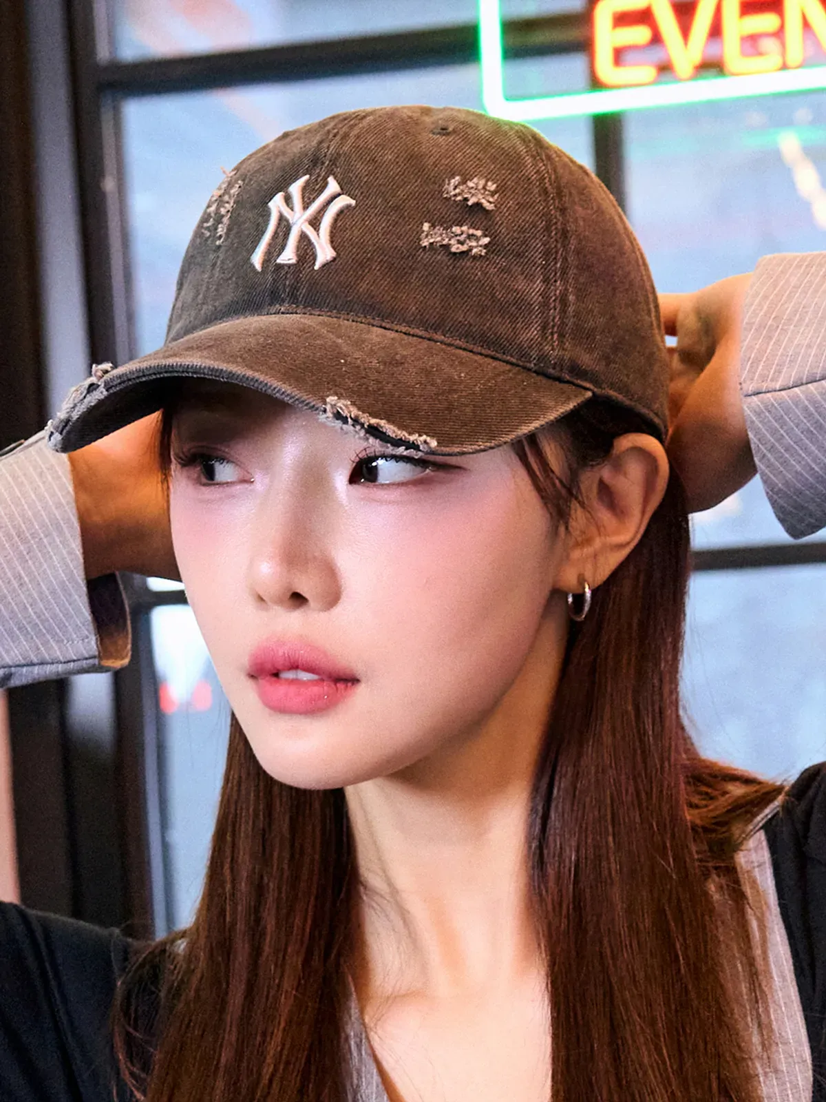 帽子 Karina ☆aespa カリナ 【MLB】Varsity Vintage Cultural Stitch