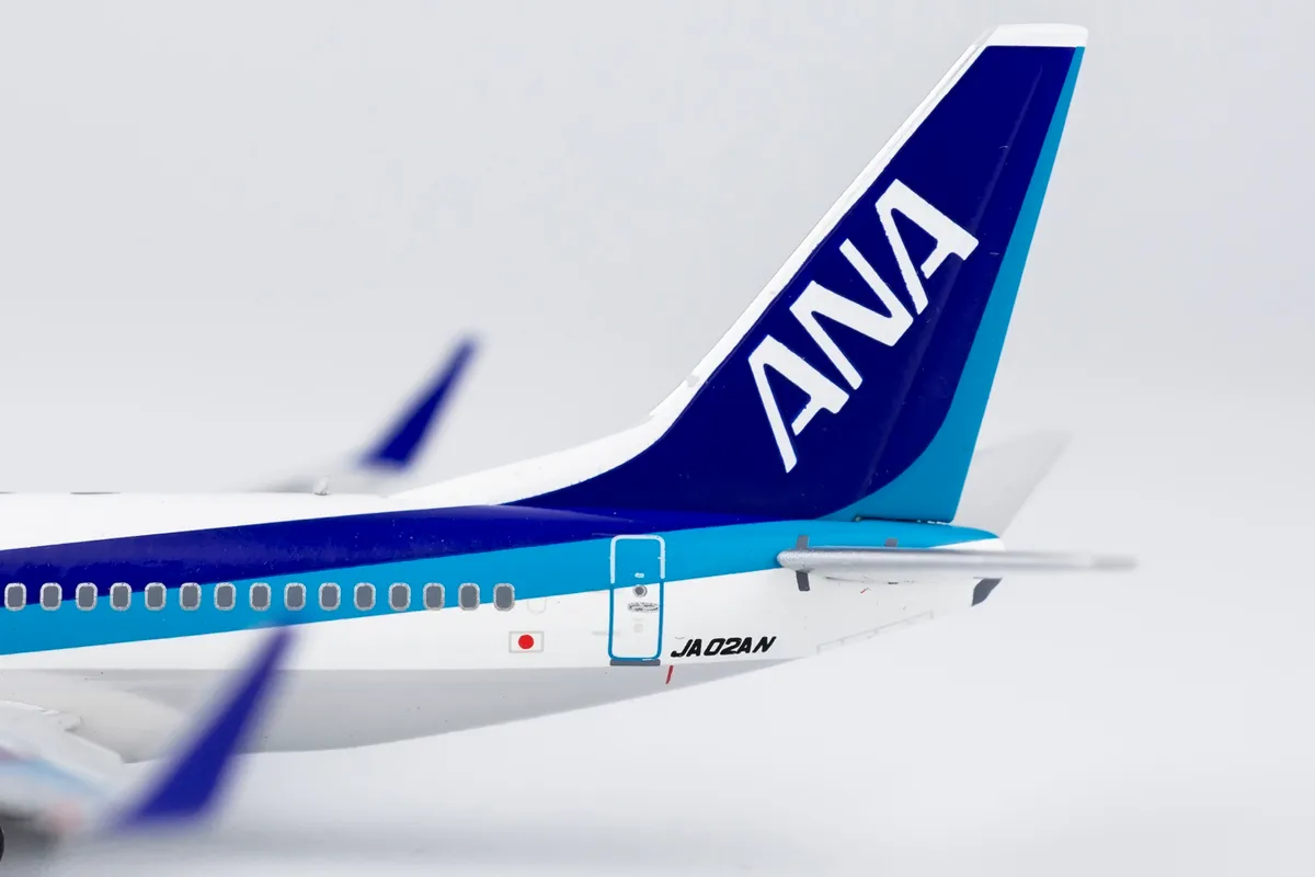 NG Model 1/400 全日空ANA B737-700 JA02AN