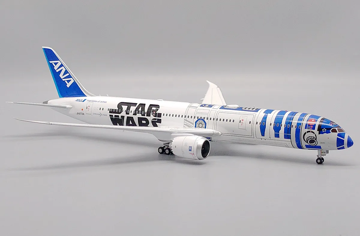 最安値挑戦！ 全日空商事1/200B777-300ERBB-8 ANAJET STARWARS 航空機