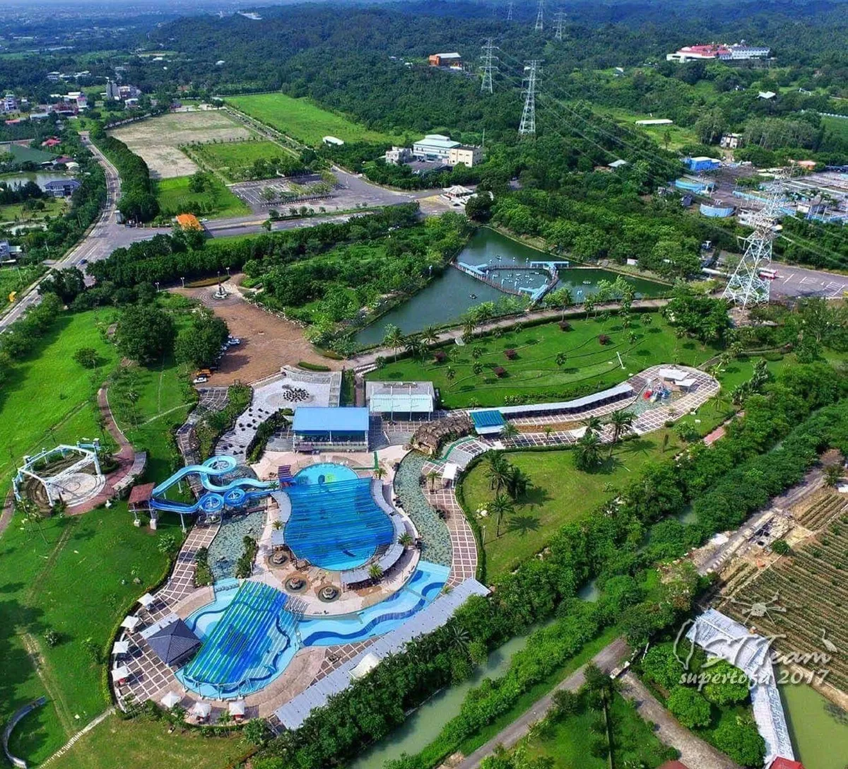 å°å—çƒå±±é ­æ¹–å¢ƒæœƒé¤¨ä½å®¿æ†'è­‰