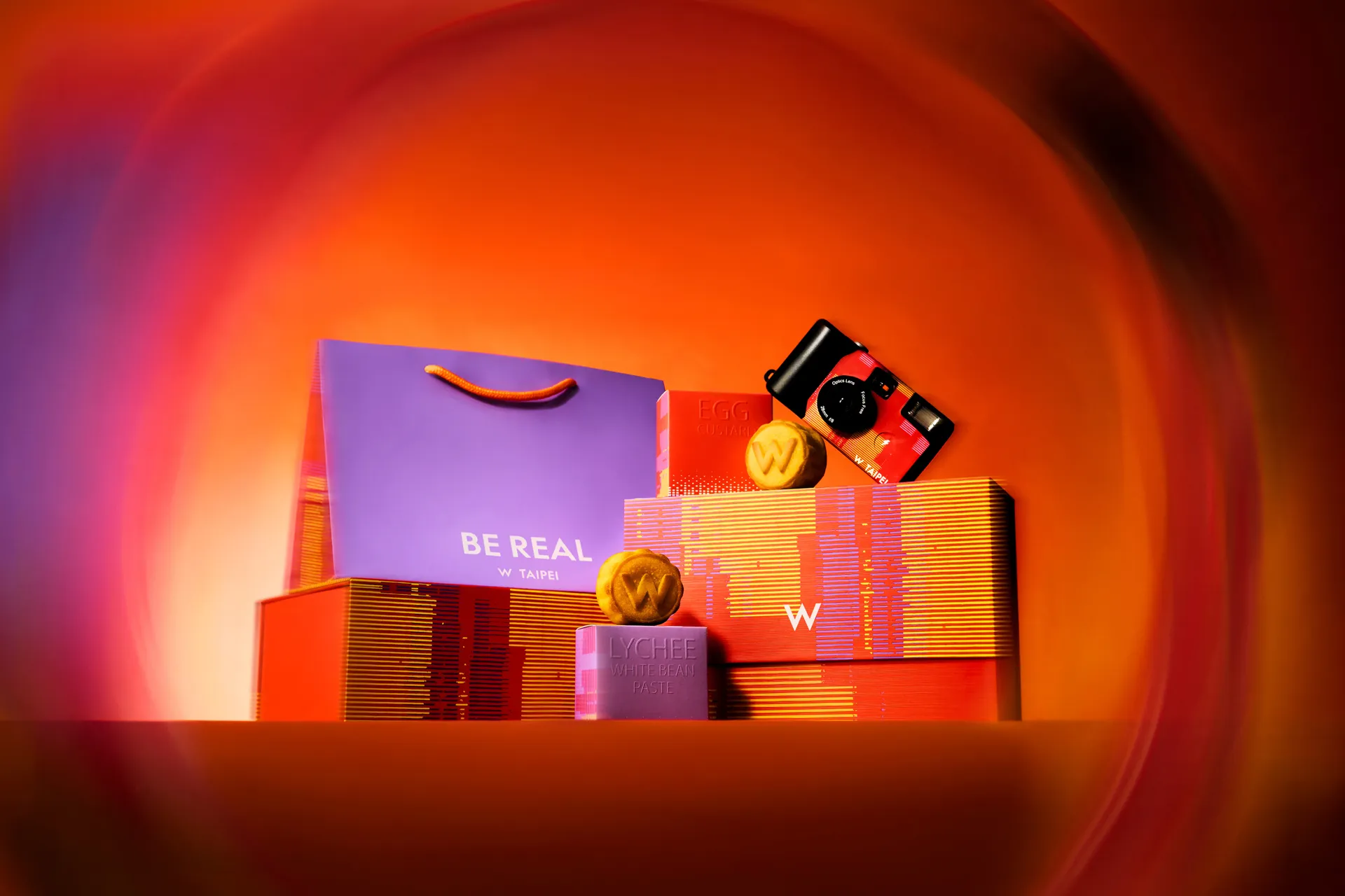 W HOTEL 2026 BE REAL MOONCAKE 月餅禮盒