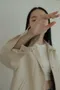 削肩短版bra top-兩色