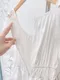 白色花葉水溶蕾絲 彈性收腰Ｕ領洋裝