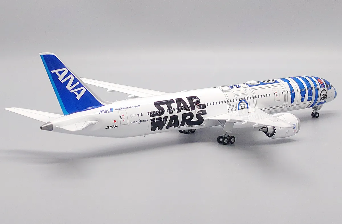JC Wings 1/200 全日空ANA B787-9 JA873A <星際大戰R2-D2>